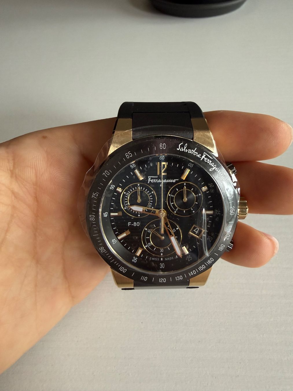 Salvatore Ferragamo Orologi: OROLOGIO SALVATORE FERRAGAMO – Nuovo e nell'imballaggio originale da Sementina venduto da sab_8lbb 2