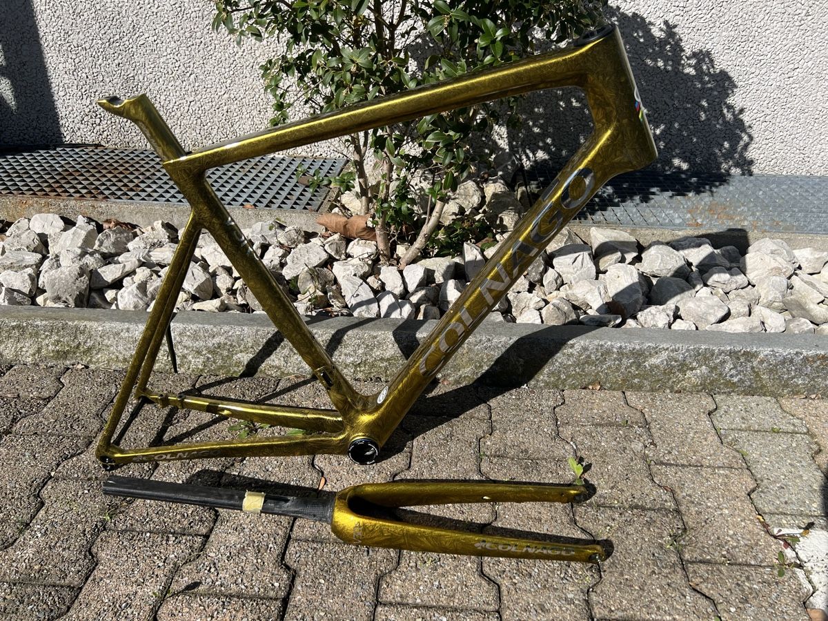 Colnago Biciclette: Colnago V3Rs Disc Frameset, 54cm, frozen gold – Nuovo (secondo la descrizione) da Kriens venduto da Velochetti_Kriens