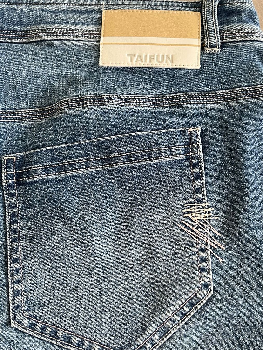 Jeans: Taifun, Skinny Jeans, blau, light destroyed – Usato da Kloten venduto da SANTALA23 3