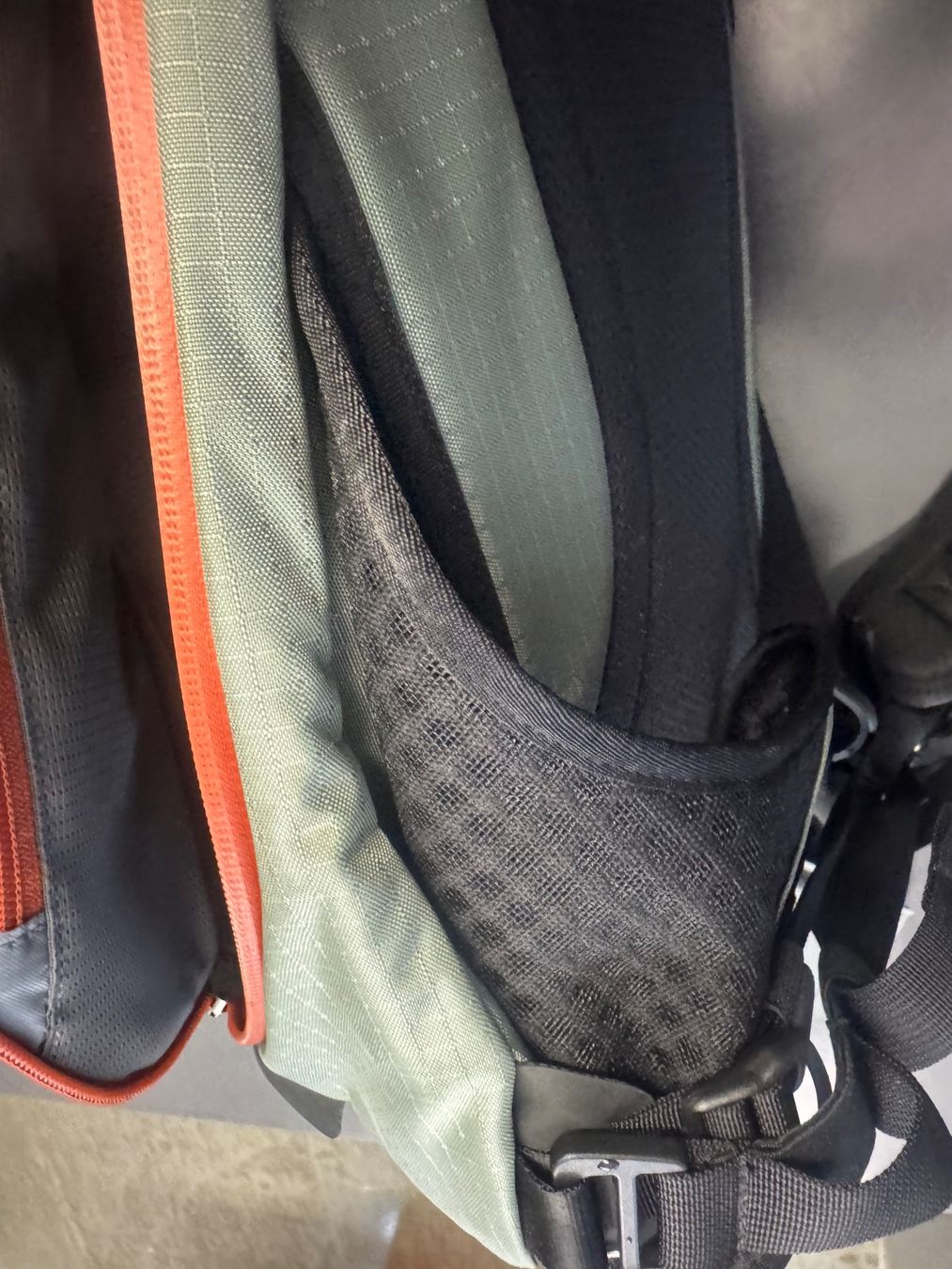 Rucksäcke: MindShift Photocross 14L Bag ThinkTank – Neu (gemäss Beschreibung) aus Wettingen von wtro 6