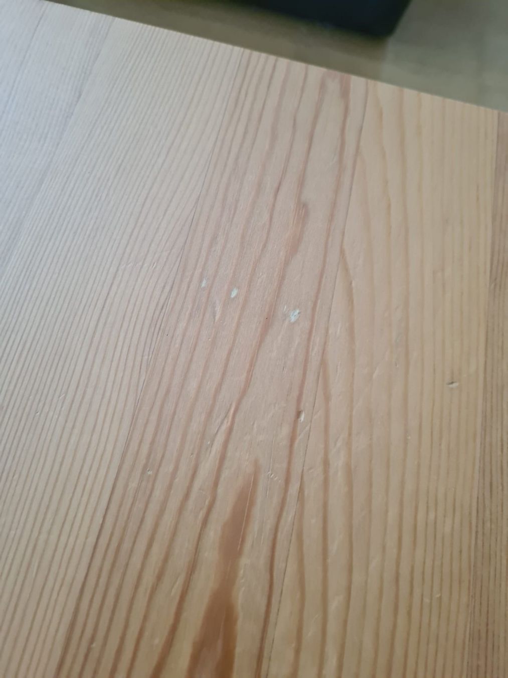 Ikea Tavoli: Couchtisch Holz mit Ablage guter Zustand – Usato da Dietikon venduto da cyr_zcm8 3