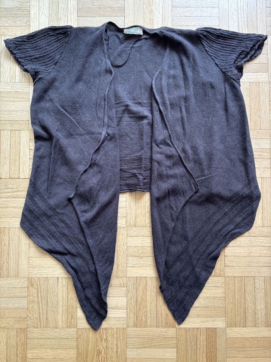 Giacche: Leichter Cardigan Gr. M – Usato da Wettingen venduto da _Nordliechtli_