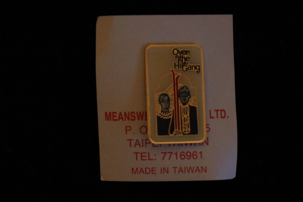 Placchette & Badge: "Over the Hill Gang" PIN – Nuovo (secondo la descrizione) da Ottenbach venduto da siiinnaa_77