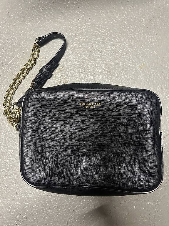 Coach Taschen: Coach Clutch Original – Gebraucht aus Birmenstorf AG von Stefan5413