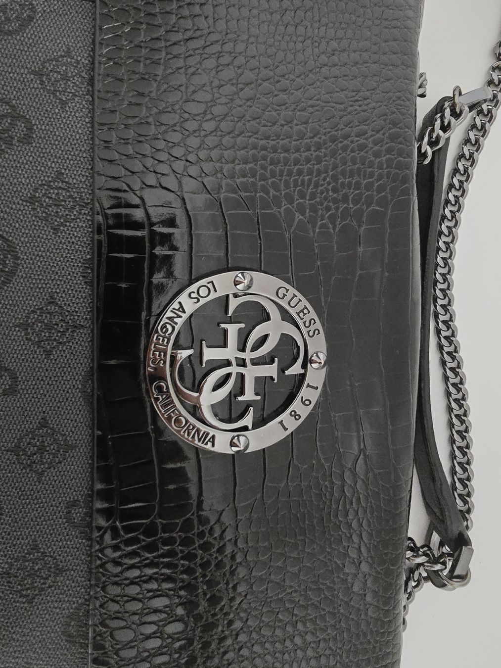 Guess Borse da donna: Guess Tasche – Nuovo (secondo la descrizione) da Zürich venduto da Luana.N 2
