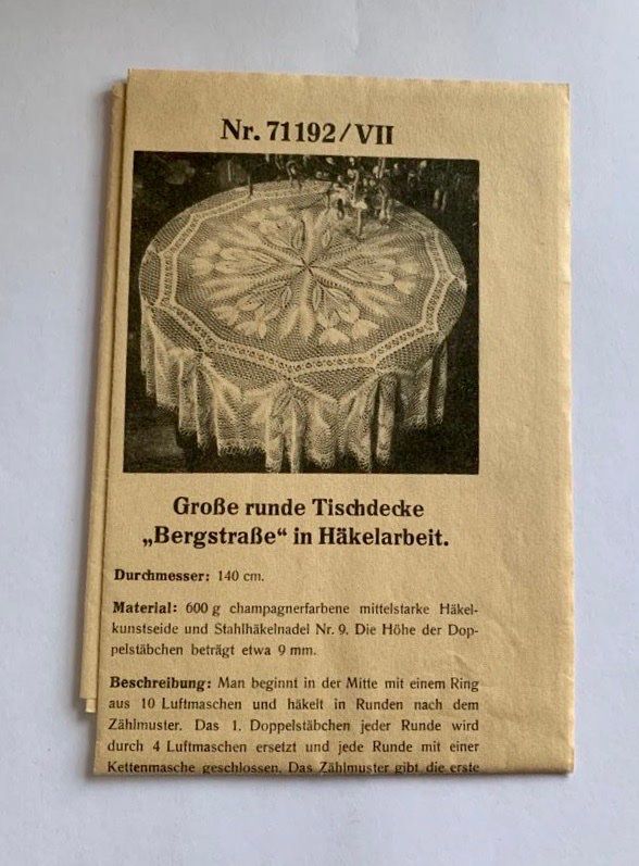 Coperte: Häkelanleitung Tischdecke "Bergstrasse" ca 1930 – Usato da Mönchaltorf venduto da Tipi