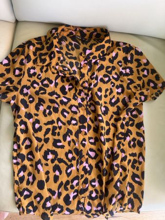 Damen Bluse Kurzarm Leo Muster Grösse S