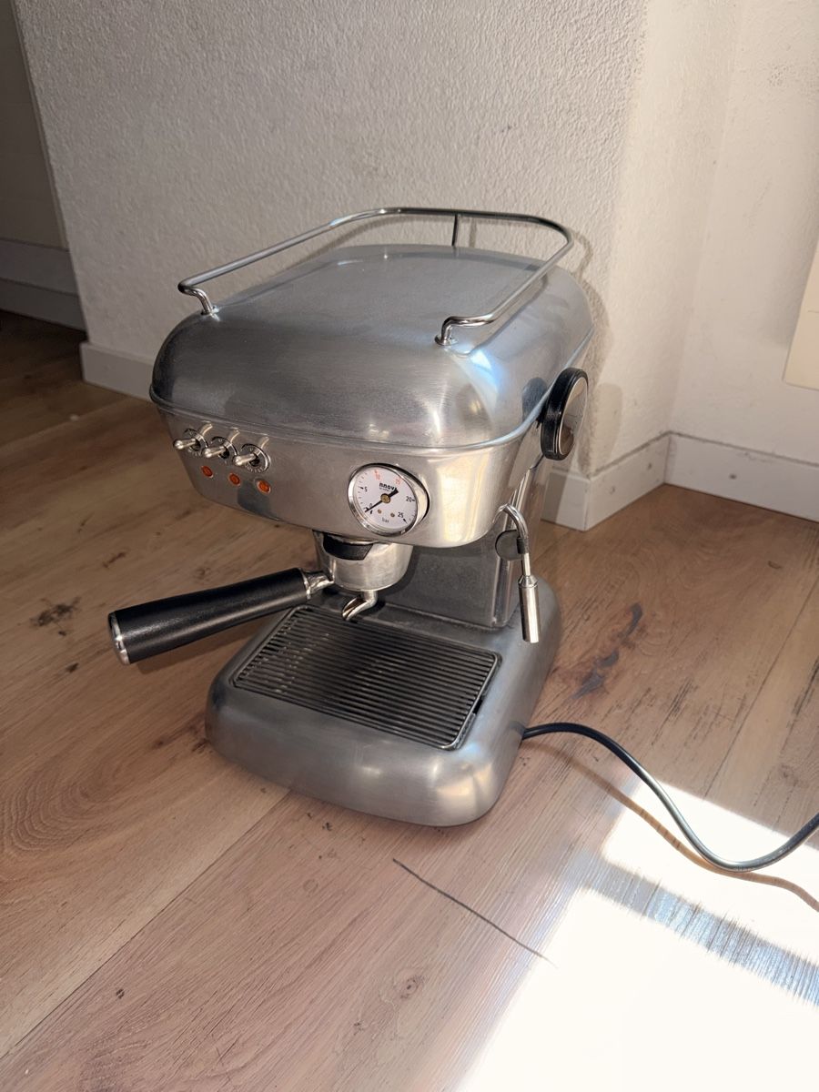 Kaffeemaschinen & Espressomaschinen: Siebträger pads Kaffeemaschine – Gebraucht aus Landschlacht von Philipp_01