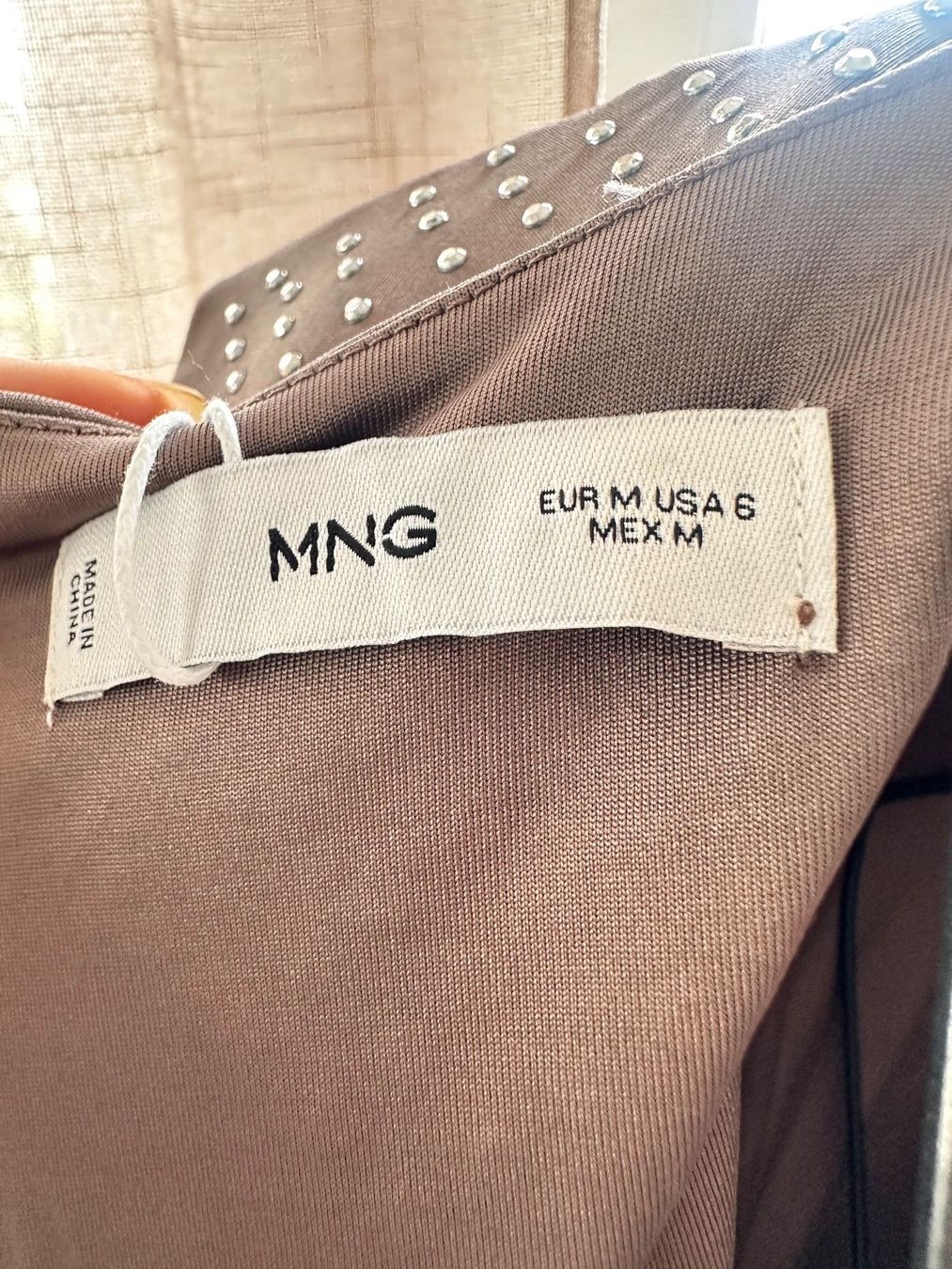 Mango Kleider: Wunderschönes Strasskleid mit gerafftem Detail, Mango, NEU – Neu und originalverpackt aus Bremgarten AG von jiom 7