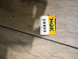 Kerze NGK CR8HS