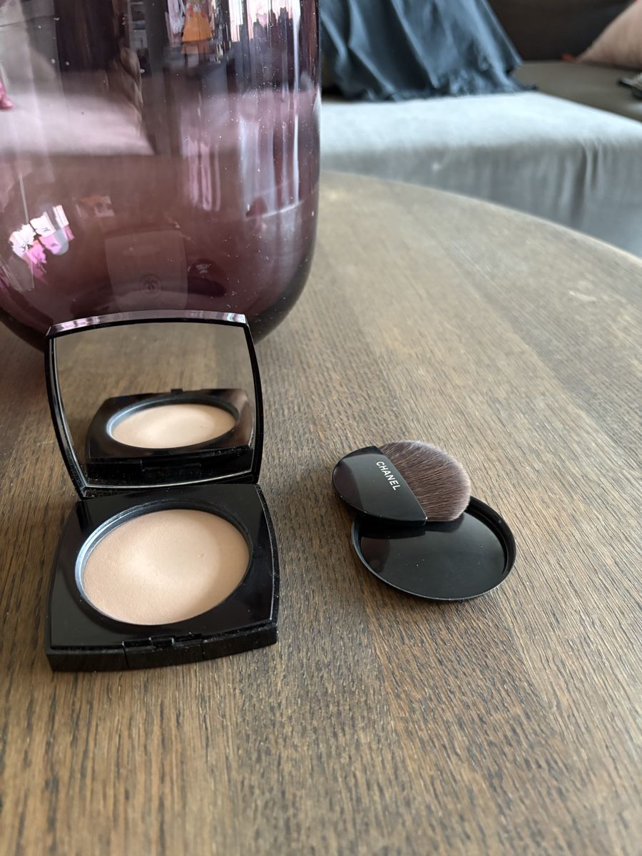 Chanel Make-up: Chanel les beiges Puder B40 – Usato da Bern venduto da Sabischu