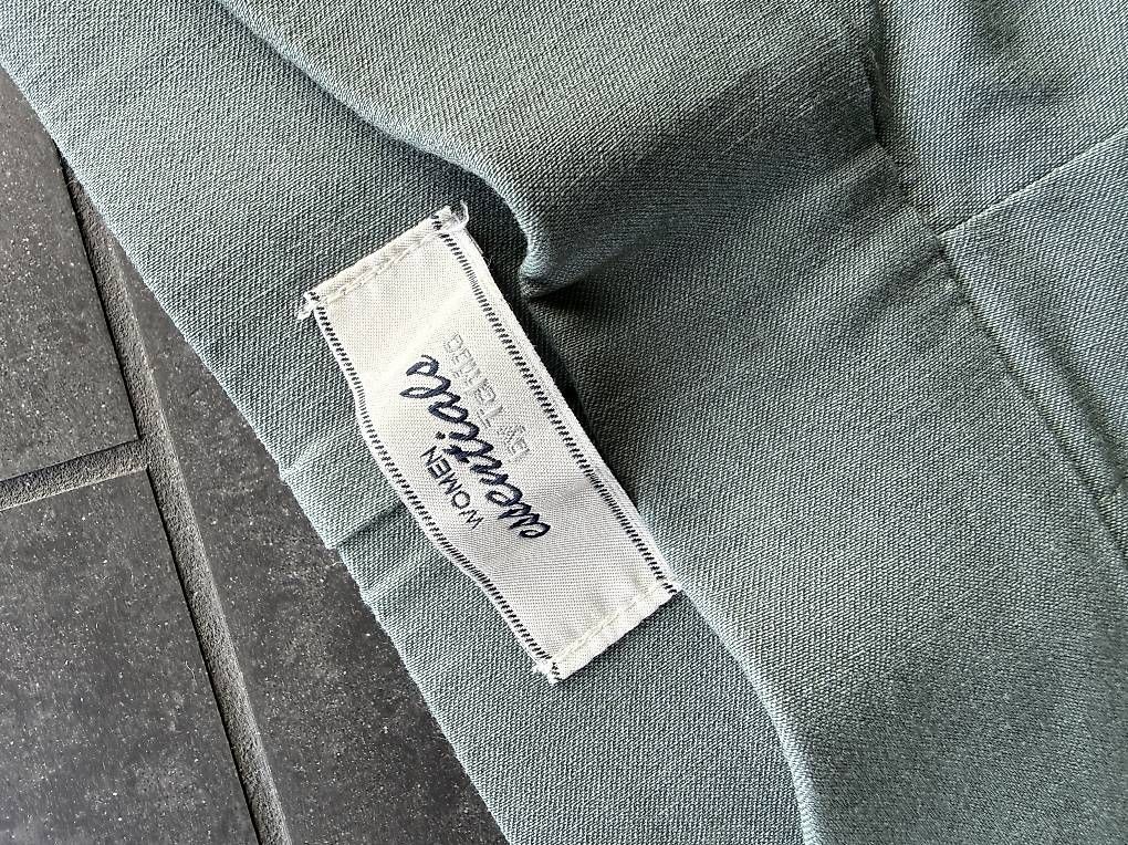 Tchibo Pantaloni: Sommerhose olive / 36 / Marke: Tchibo – Usato da St. Niklausen LU venduto da Sundy01 1