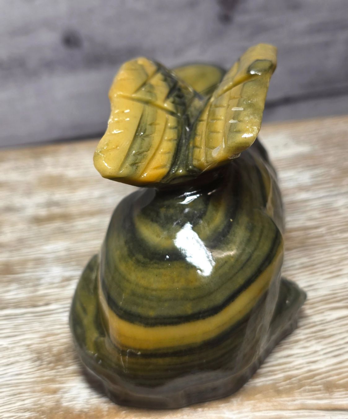 Minerali & Pietre curative: Schlafender Hunde Engel aus Jade 600g – Nuovo e nell'imballaggio originale da Matzingen venduto da Shay_Crystalz 2