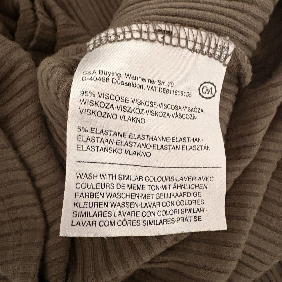 C&A Maglioni & Felpe: Olivgrüner Rollkragenpullover von Clockhouse – Usato da Brünisried venduto da Livtsukki2ndHand 6