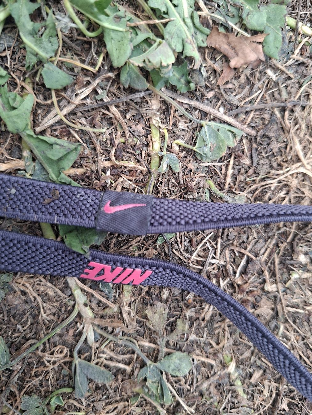 Accessori per capelli: Nike Stirnband dunkelblau  – Nuovo (secondo la descrizione) da Thun venduto da SiHoSt 1