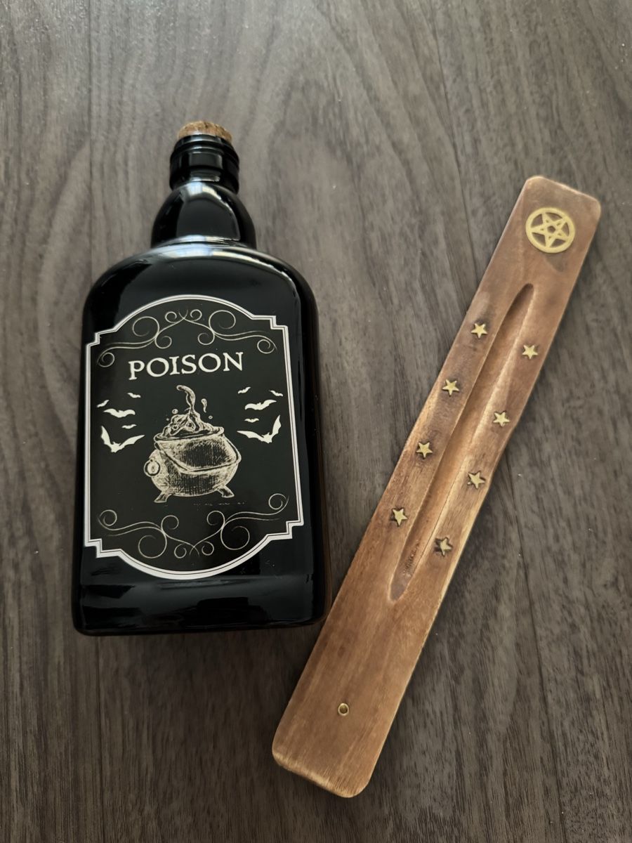 Alle Dekorationen: WITCHCRAFT SET🖤 – Gebraucht aus Dietikon von athiinax