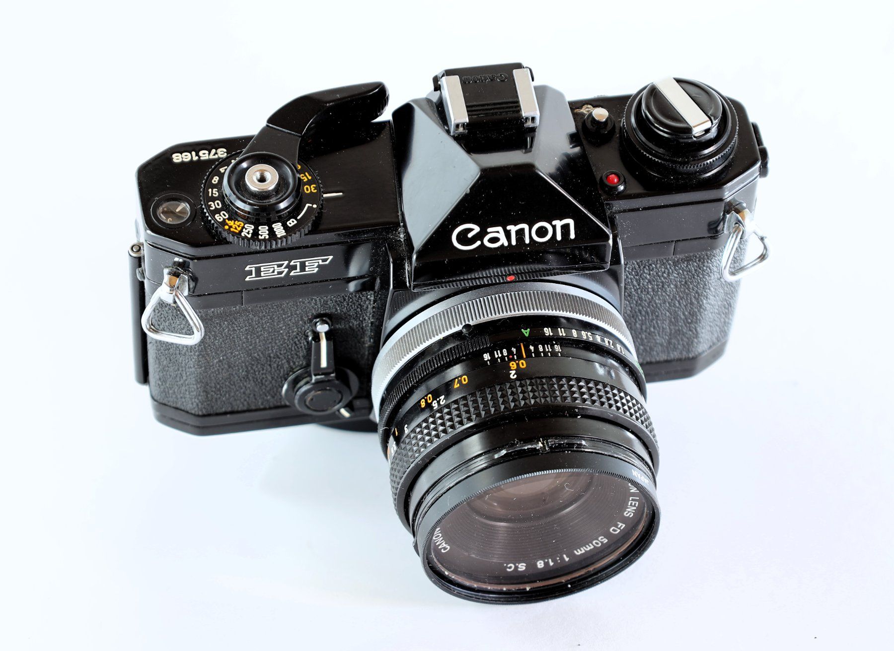Canon Fotocamera: Canon EF, mit Objektiv 50 mm - Analogkamera – Usato da Münsingen venduto da Nik010 2