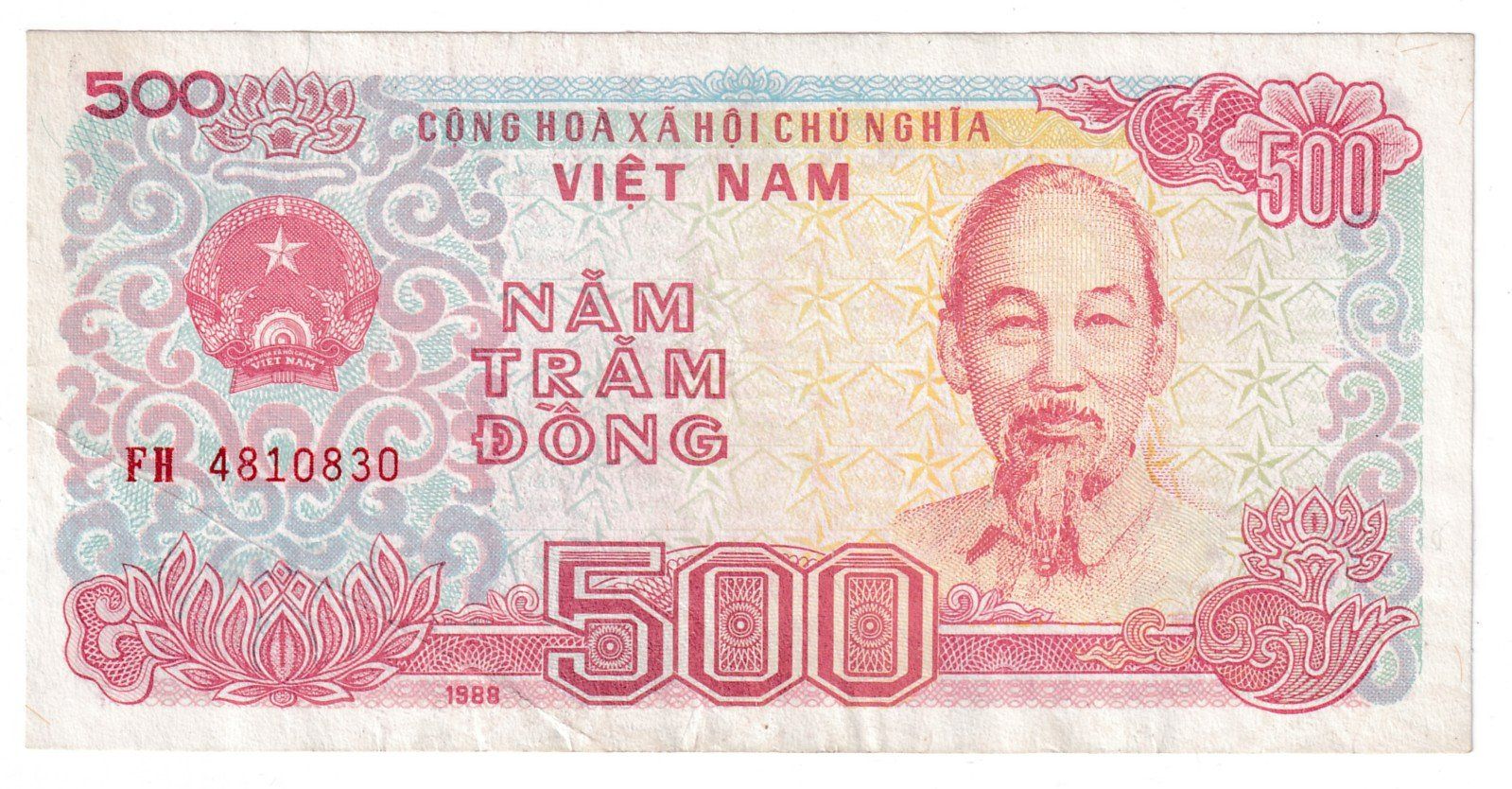 Banknoten: Banknote Vietnam 500 dong 1988 – Gebraucht aus Neuchâtel von karlpierrino