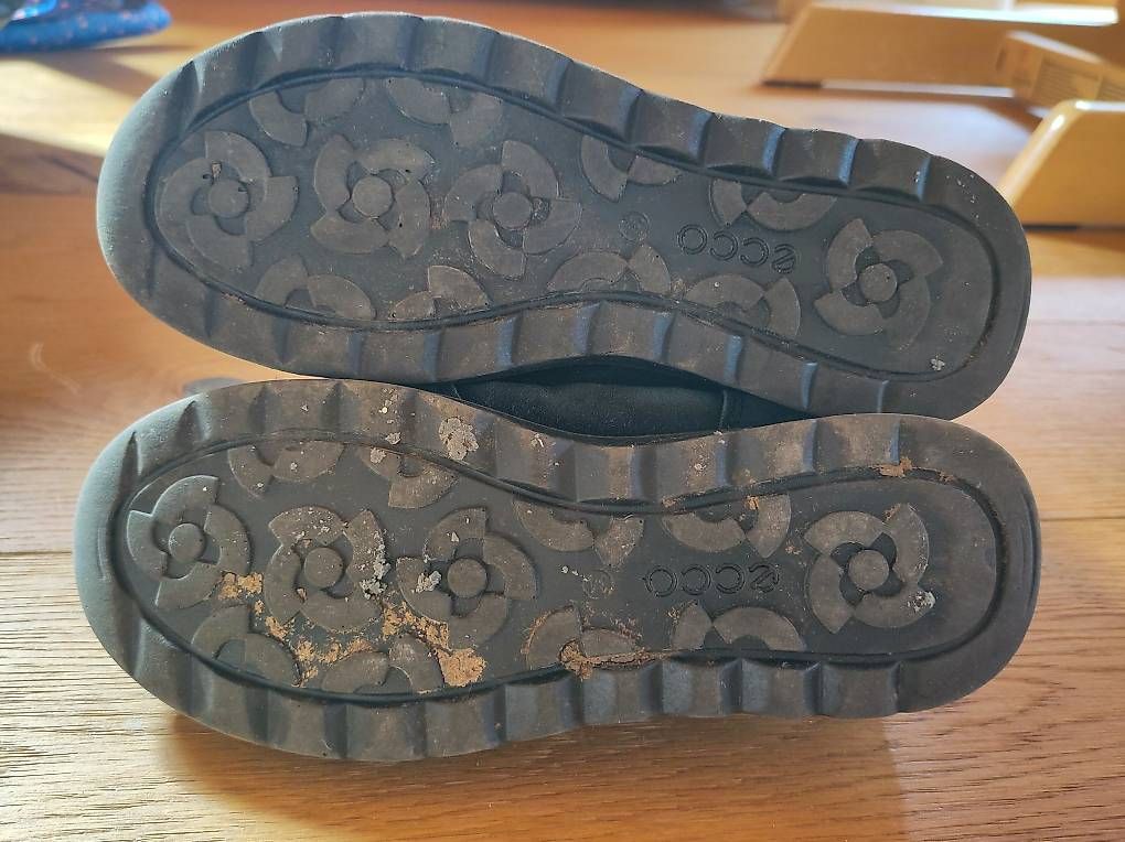 Chaussures filles: Winterschuhe ecco Grösse 34 – D'occasion à Igis par Ricema 1