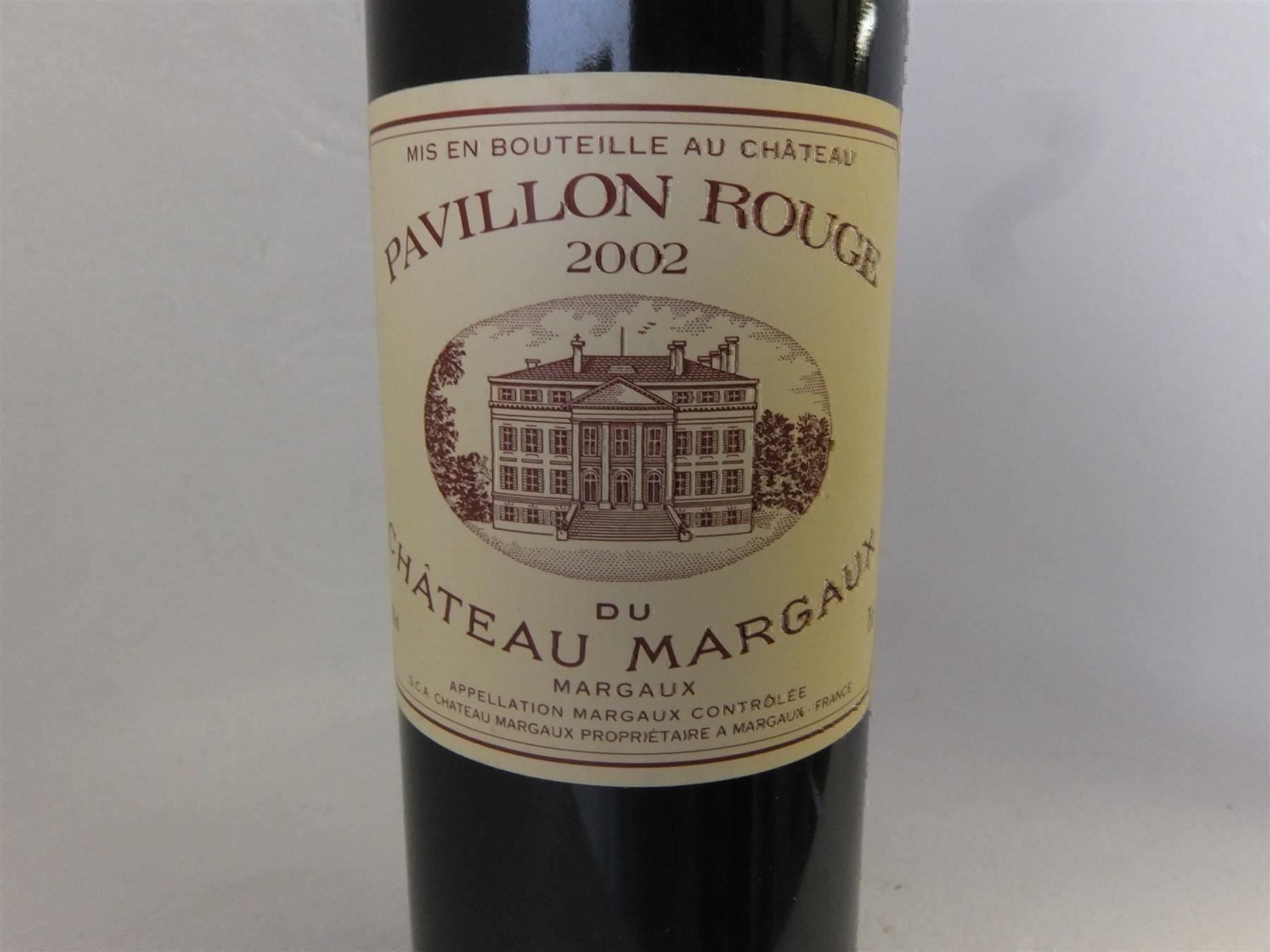 Vino: 1 Fl. Château  Pavillon Rouge 2002... – Nuovo e nell'imballaggio originale da Wöschnau venduto da Vinsale 1