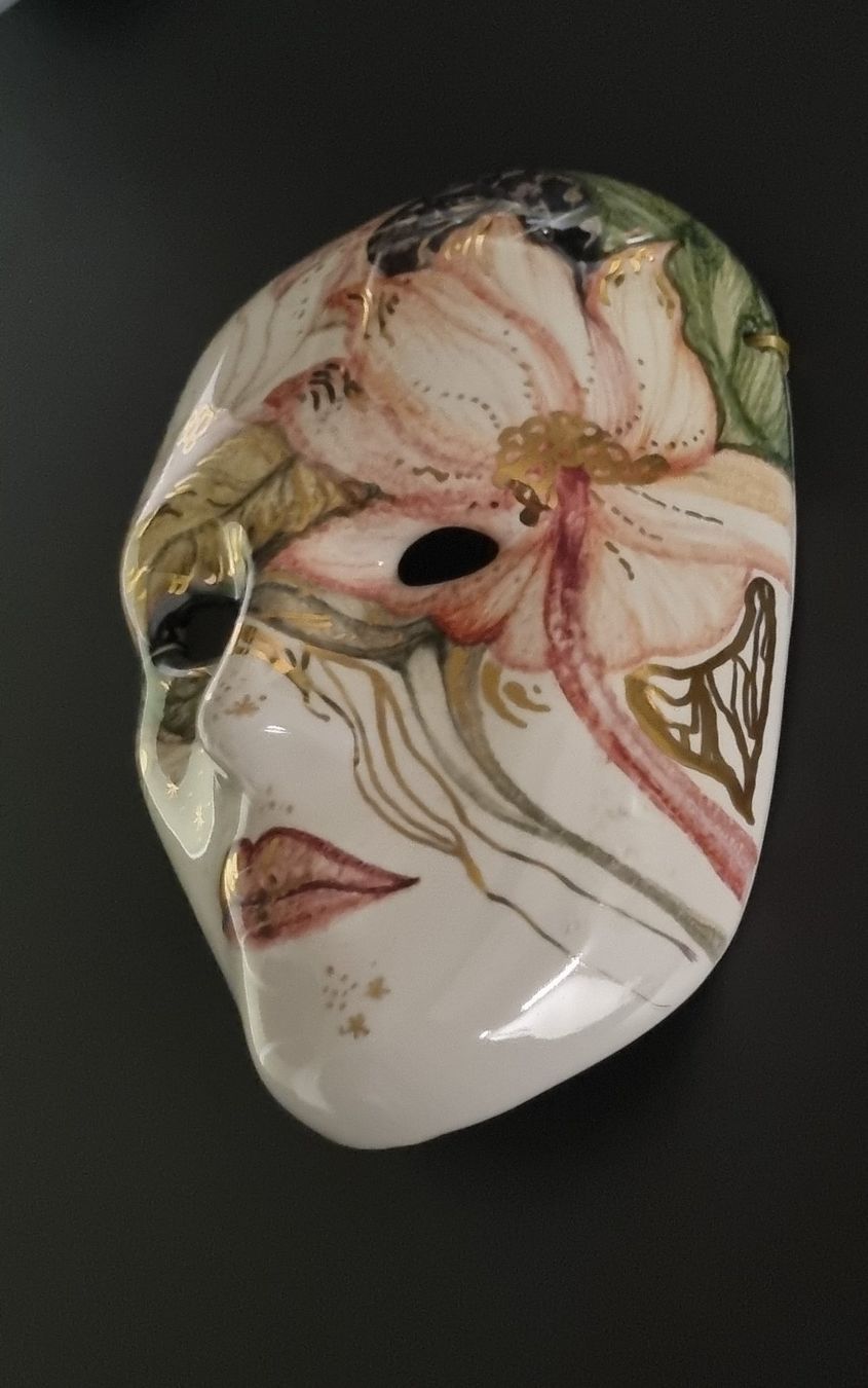 Masken: Maske Porzellan, handmade – Neu (gemäss Beschreibung) aus Lachen SZ von LinDiscount 1