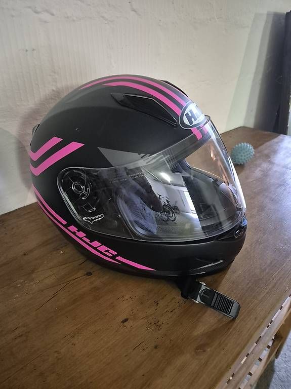 Caschi & visiere: Neuwertiger Kinder Motorradhelm Gr 51 – Usato da Winterthur venduto da Neuesim 3