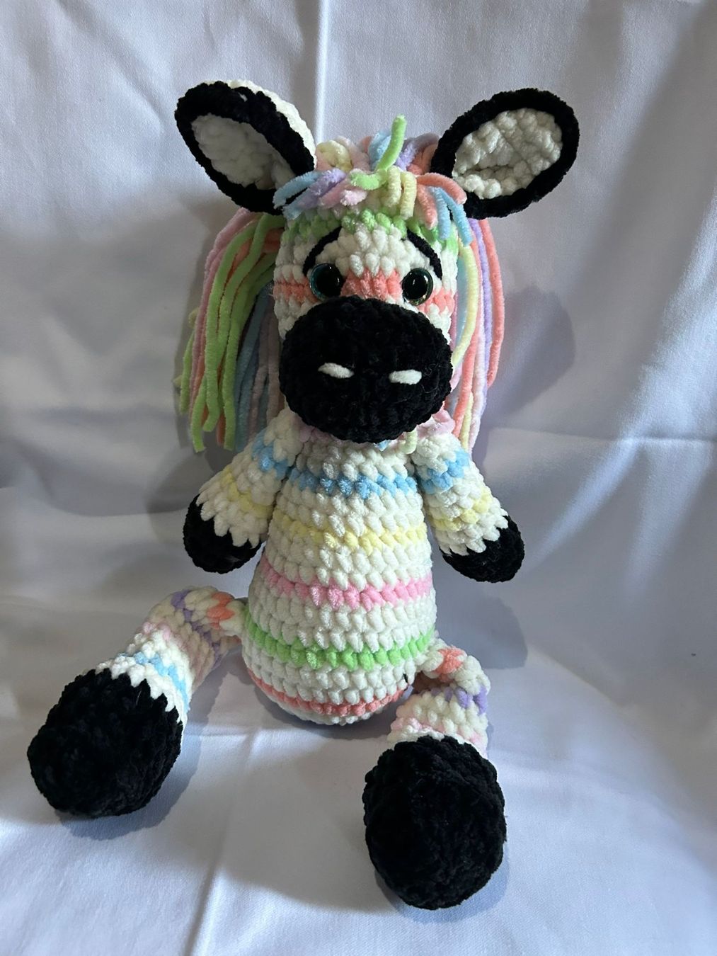 Spielzeuge: Peluche tricoté main velours env. 40cm à CHOIX – Neu (gemäss Beschreibung) aus St-Imier von goodber