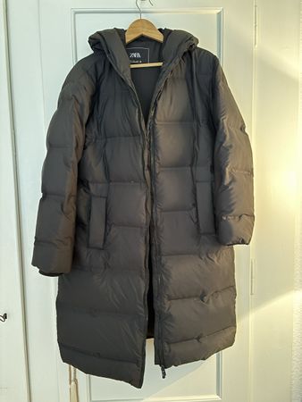 Daunenmantel Zara Schwarz Gr. M