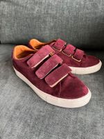 Sneakers the other Stories