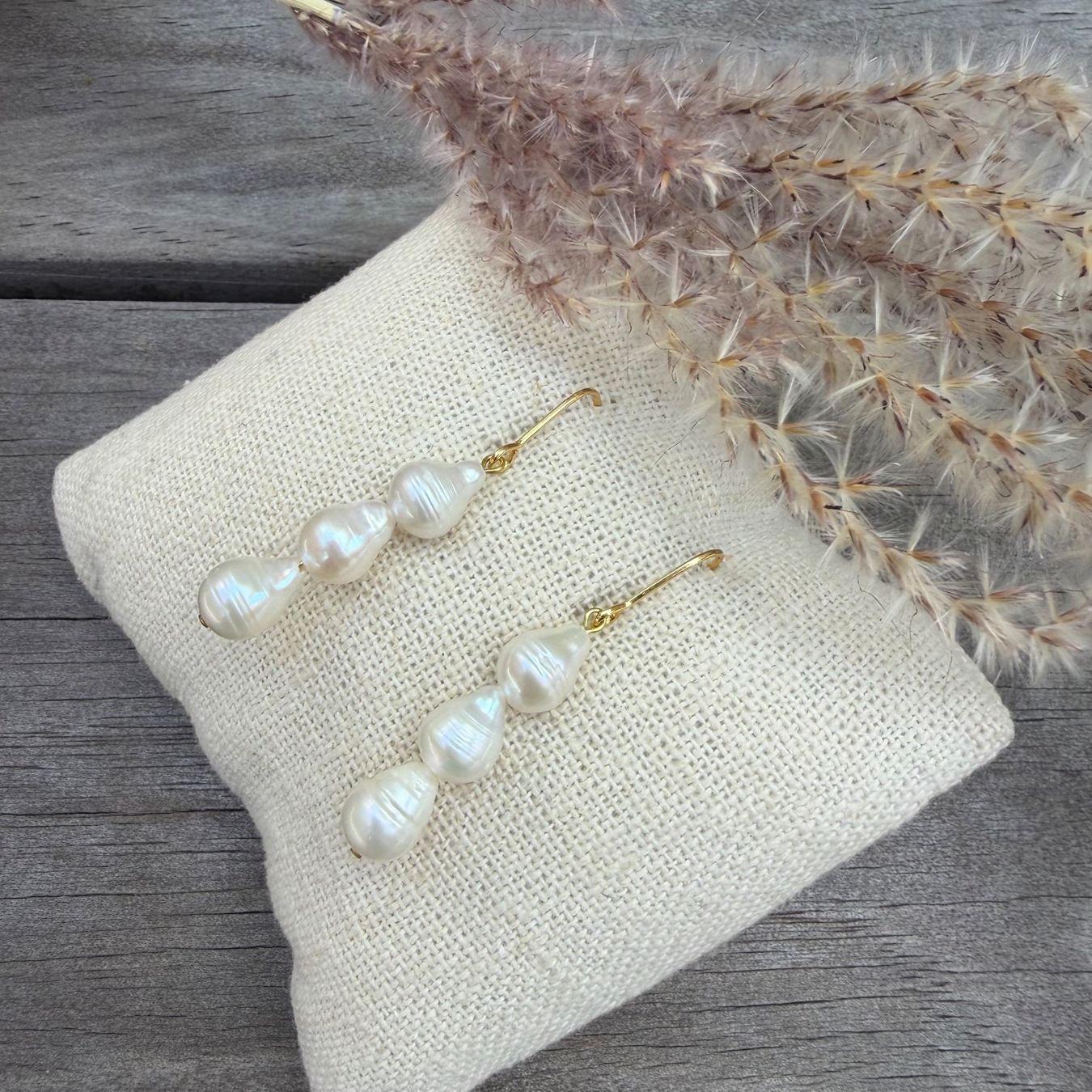 Ohrringe & -stecker: Luxuslook: Ohrhänger vergoldet echte Perlen – Neu und originalverpackt aus Rombach von Ivreajewels 4