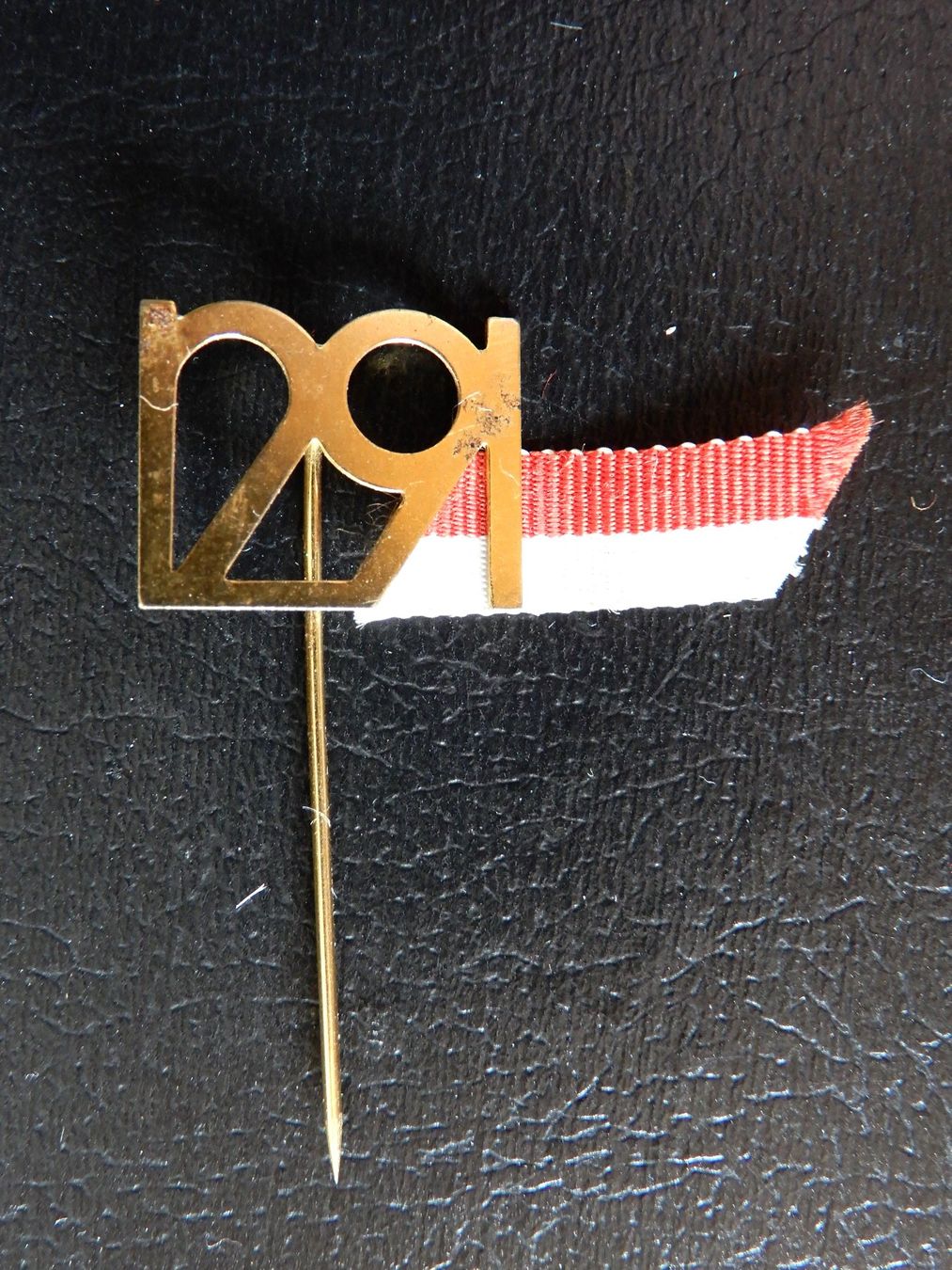 Swiss Placchette & Badge: 1. August Abzeichen 1966 – Usato da Senèdes venduto da Framboise52