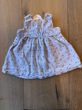 Kleid Herzchen Grösse 56