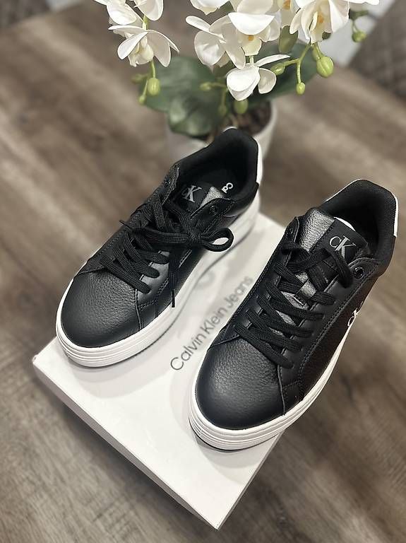 Jeans: Calvin Klein Jeans – Usato da Eschlikon TG venduto da tak_p2dk 2