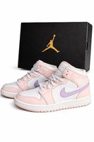 Jordan Mid weiss rosa lila, mit Schachtel, Gr. 37.5