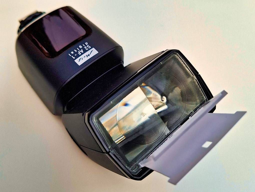 Mecablitz Flash: Neuwertig: metz mecablitz 52 af-1 – Usato da Zürich venduto da alamer 2