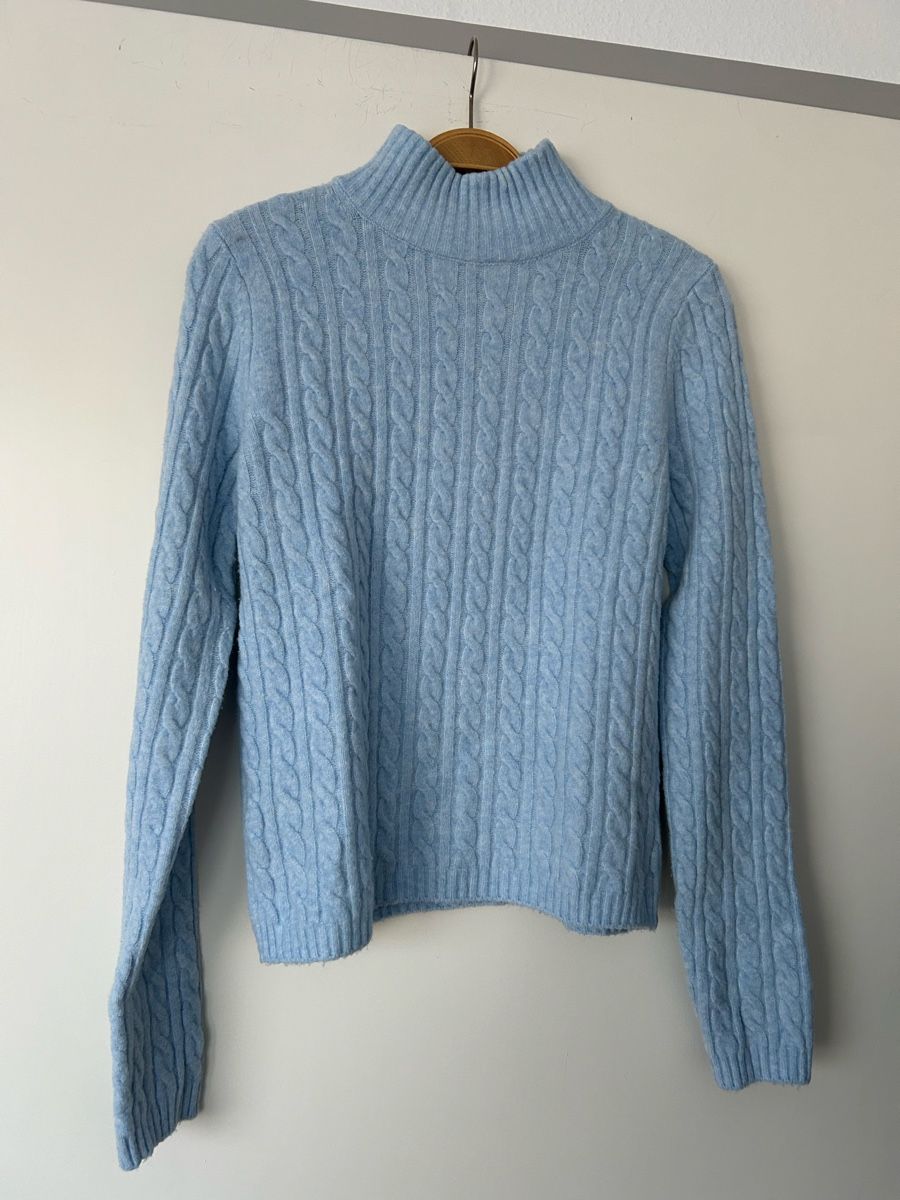 Mango Pullover & Sweatshirts: Pullover hellblau Mango, Gr. M – Gebraucht aus Reinach BL von meinstil 1