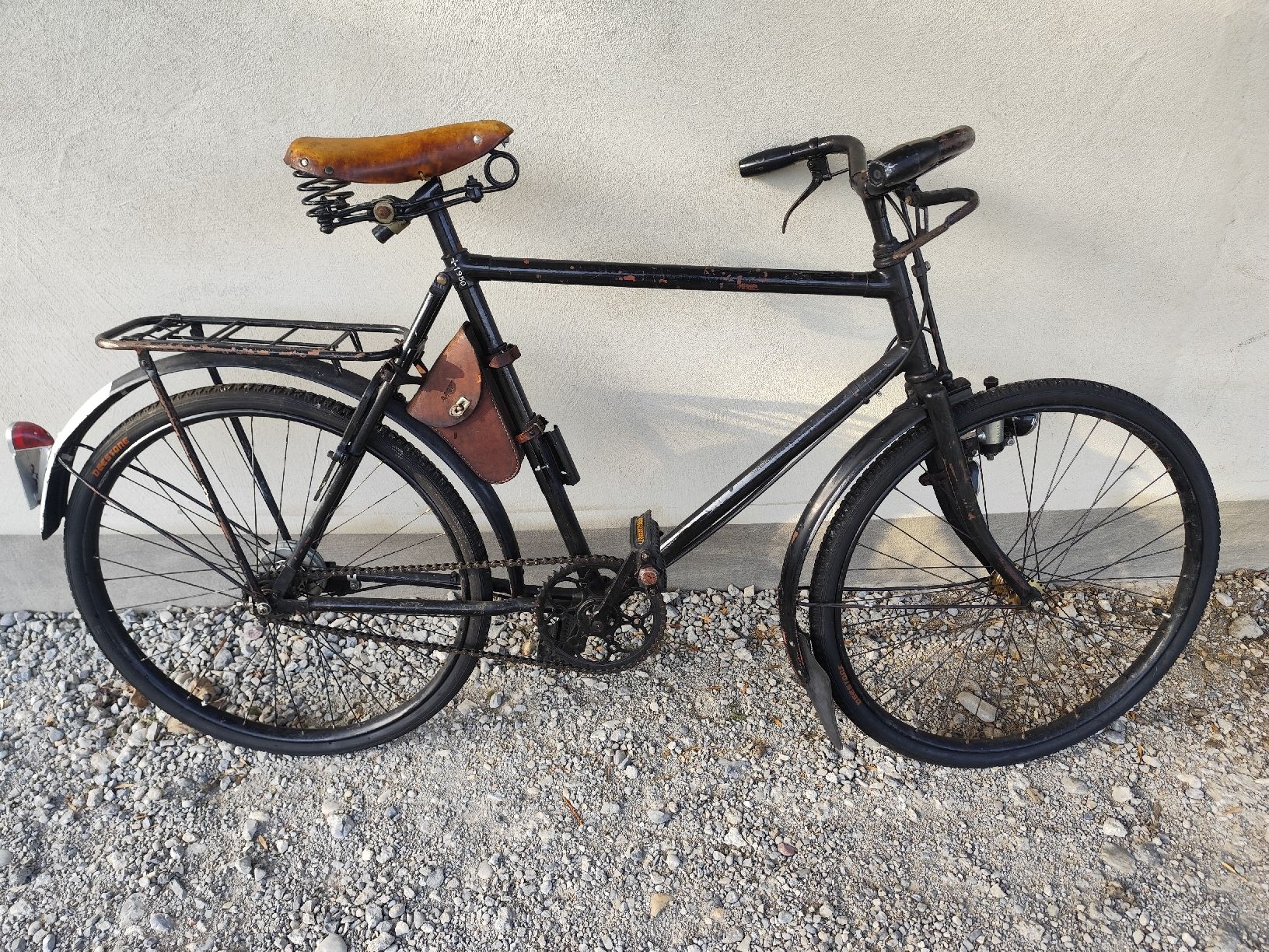 Schweizer Armee Biciclette: Klassisches Militärvelo, neu bereift – Usato da Weissbad venduto da chap03
