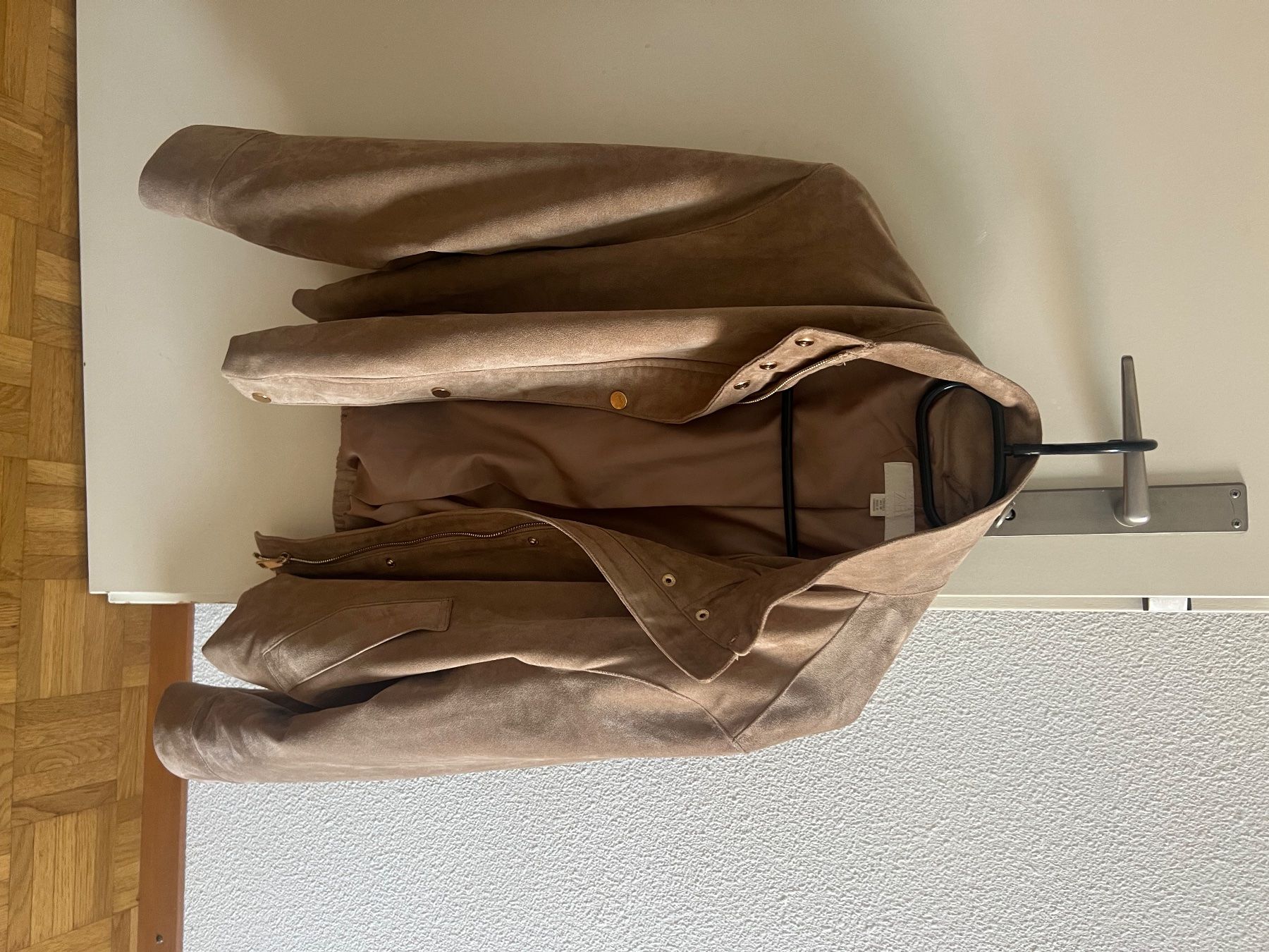 Zara Jacken: Veste en daim – Gebraucht aus Chavornay von G.girl 1