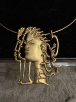 Pendentif Jean Cocteau signé et numéroté - Les vestales
