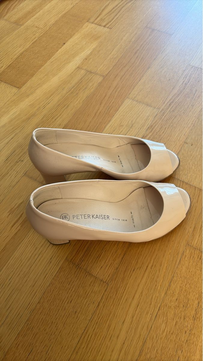 Kaiser Scarpe da donna: Peter Kaiser Wide Fit Nude Heels - Size 3.5 – Usato da Allschwil venduto da tradetabicyclette