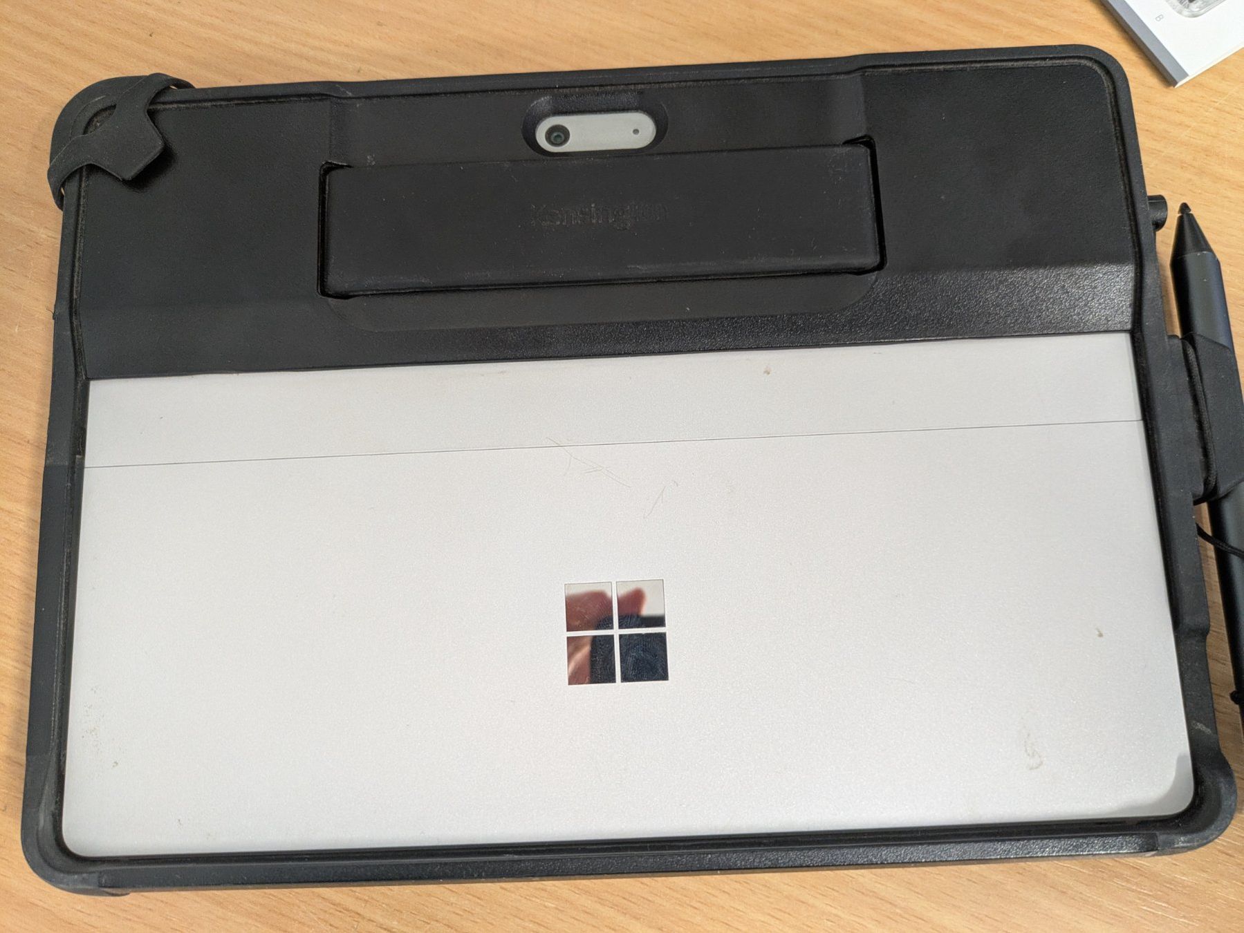 Microsoft Notebook: Microsoft Surface Go / W10 / 8GB RAM / Zubehör – Usato da Sachseln venduto da Grogettli 2