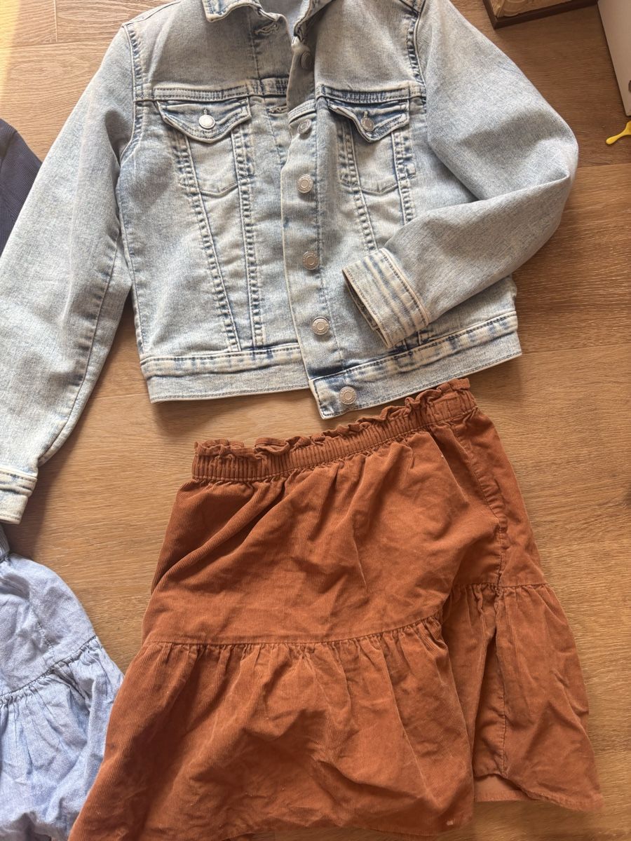 H&M Lotti & Set di vestiti: Mädchen Kleiderset Gr. 122/128 – Usato da Netstal venduto da ali_x5fx 1