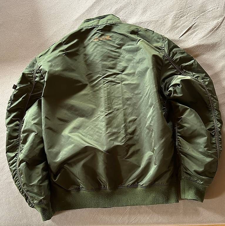 Giacche: Bomberjacke Alpha Industries – Usato da Langwies venduto da ren_5wdx 2