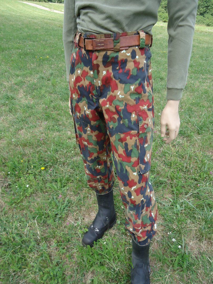 Schweizer Armee Hosen: Schweizer Armee  TAZ 83 Hose – Gebraucht aus Schaffhausen von aos_hv6l 2