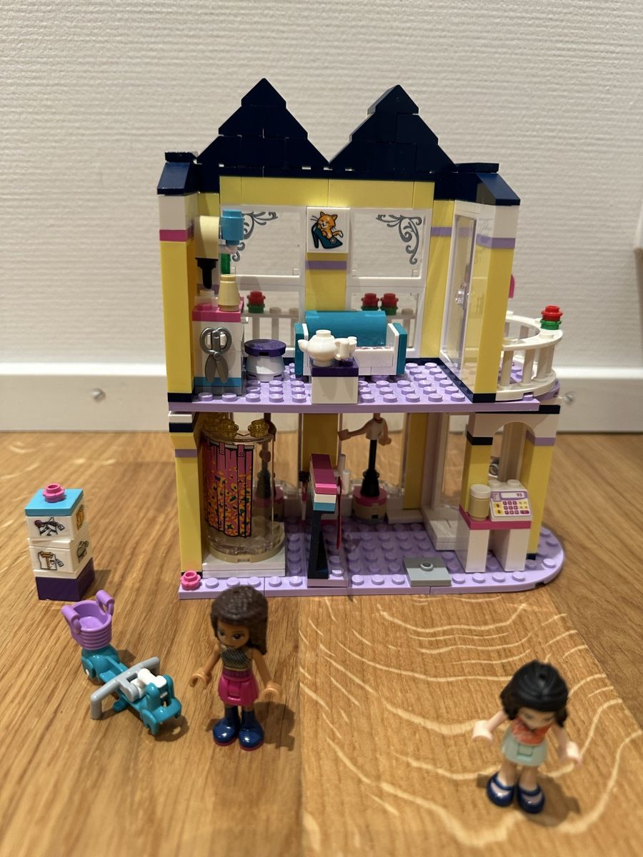 Lego Giocattoli: Lego Friends Emma‘s Modegeschäft – Usato da Fällanden venduto da Spirito19 2