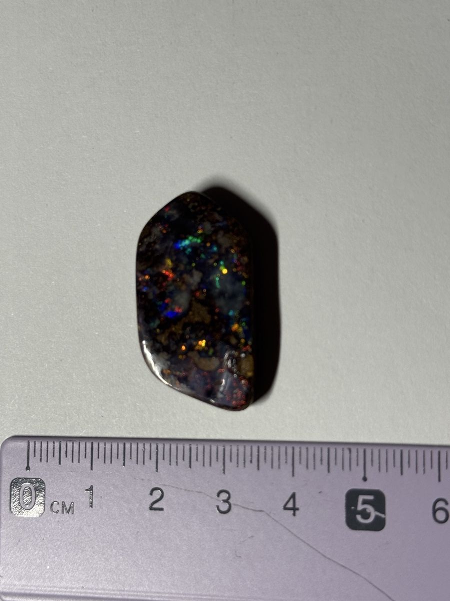 Edelsteine: Edelstein: Gem Boulder Opal Brilliant rot-gold-grün – Neu und originalverpackt aus Muttenz von einfach-schoen