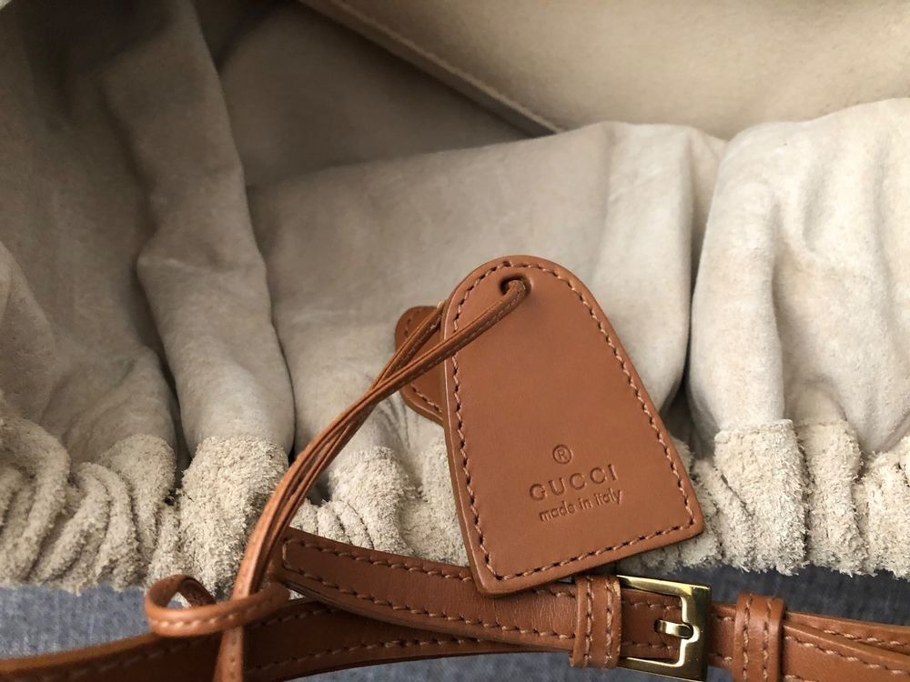 Gucci Borse da donna: Gucci Vintage suede Bag – Usato da Zürich venduto da Naebeli 4