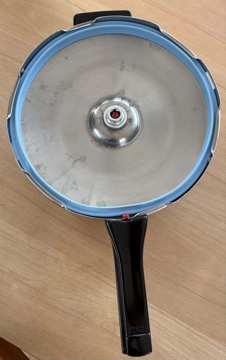 Duromatic Casseroles: Dampfkochtopf – D'occasion à Wil SG par thokiki67 1