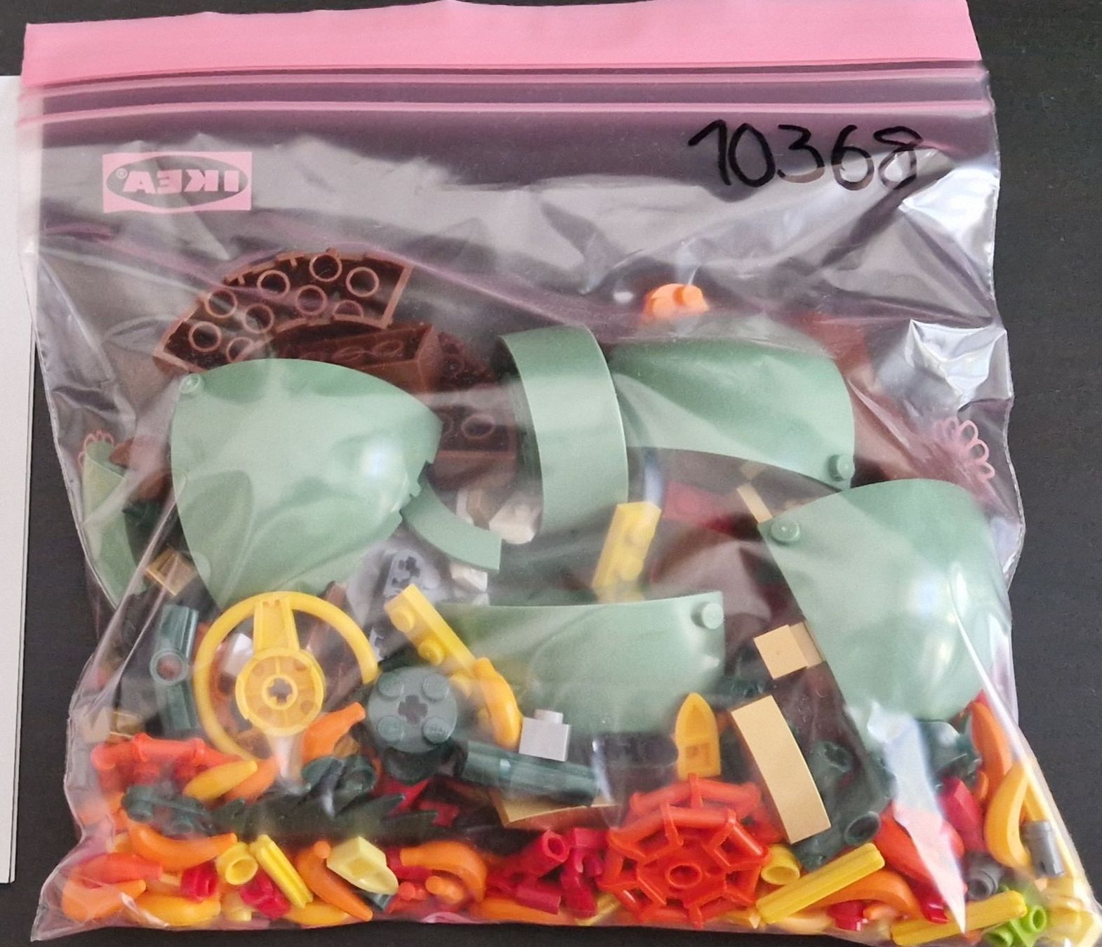 Lego Kit di costruzioni: LEGO Blume Set 10368  – Usato da Dussnang venduto da sami97b