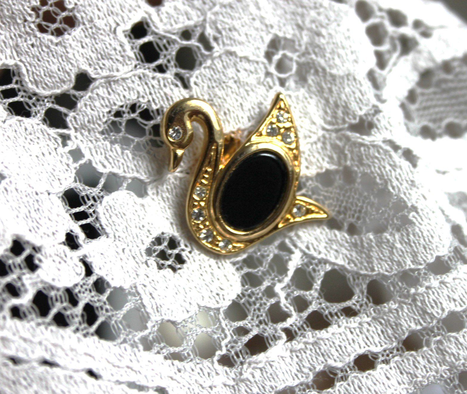 Broches & Aiguilles: Vintage Pin / Brosche - Schwan – D'occasion à Otelfingen par Jupi07 1